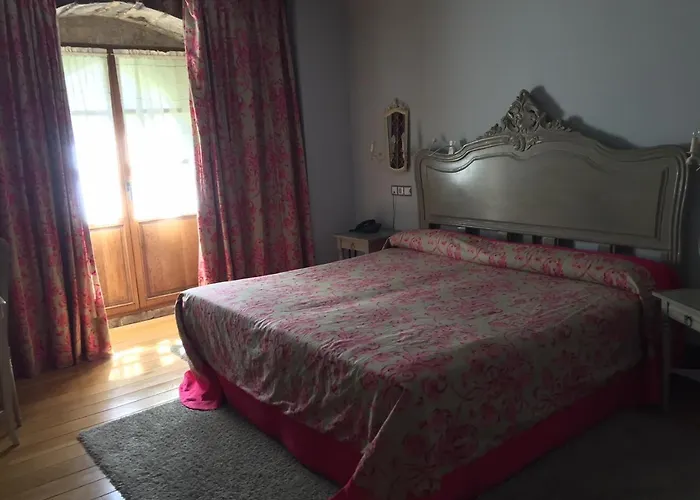 Real Torre Berrueza 3* Эспиноса-де-лос-Монтерос